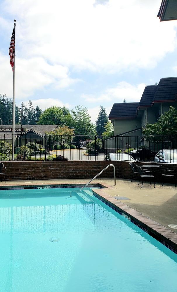 Redmond Inn Exterior foto